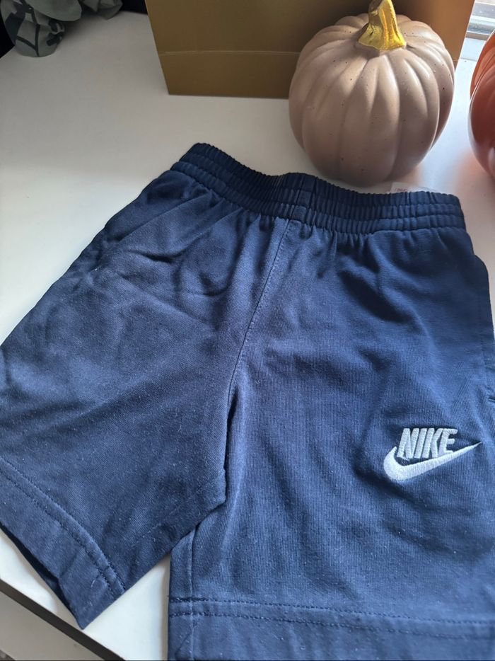 Short Nike