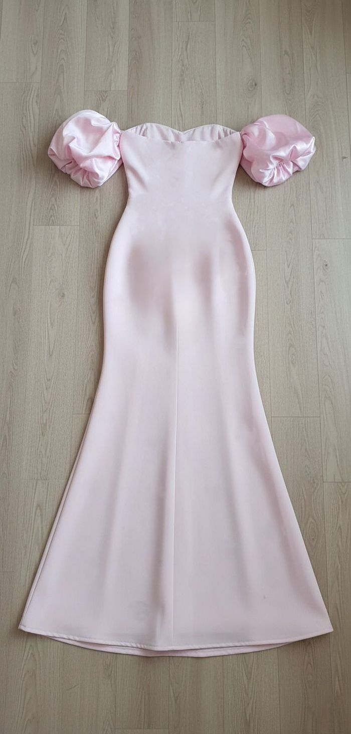 Robe de soirée rose princesse - Épaules dénudées, Perles & Fente haute - photo numéro 5