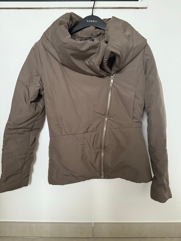 Doudoune femme taupe et fermeture doree neuve taille S