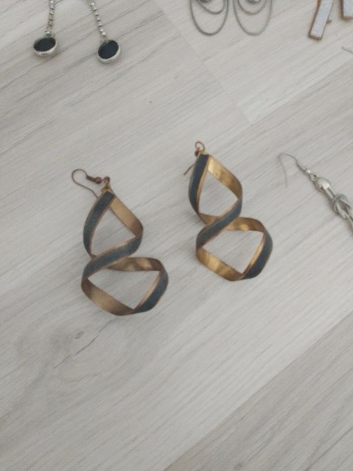 Lot de 7 paires de boucles d'oreilles fantaisie - photo numéro 2