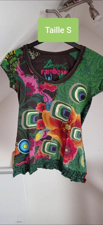 🔮 Tee Shirt Desigual Taille S 🔮
