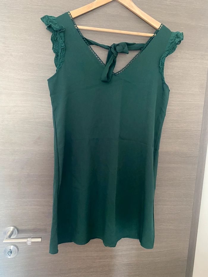 Robe légère verte taille 38 - photo numéro 2