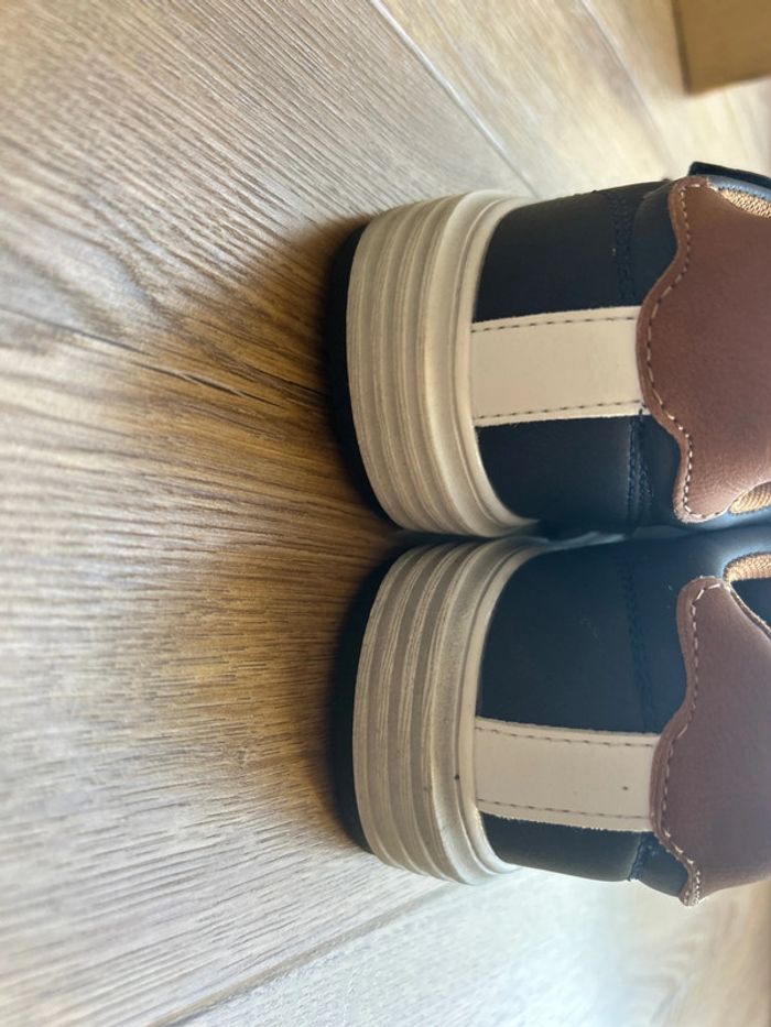 Basket neuve taille 31 - photo numéro 6