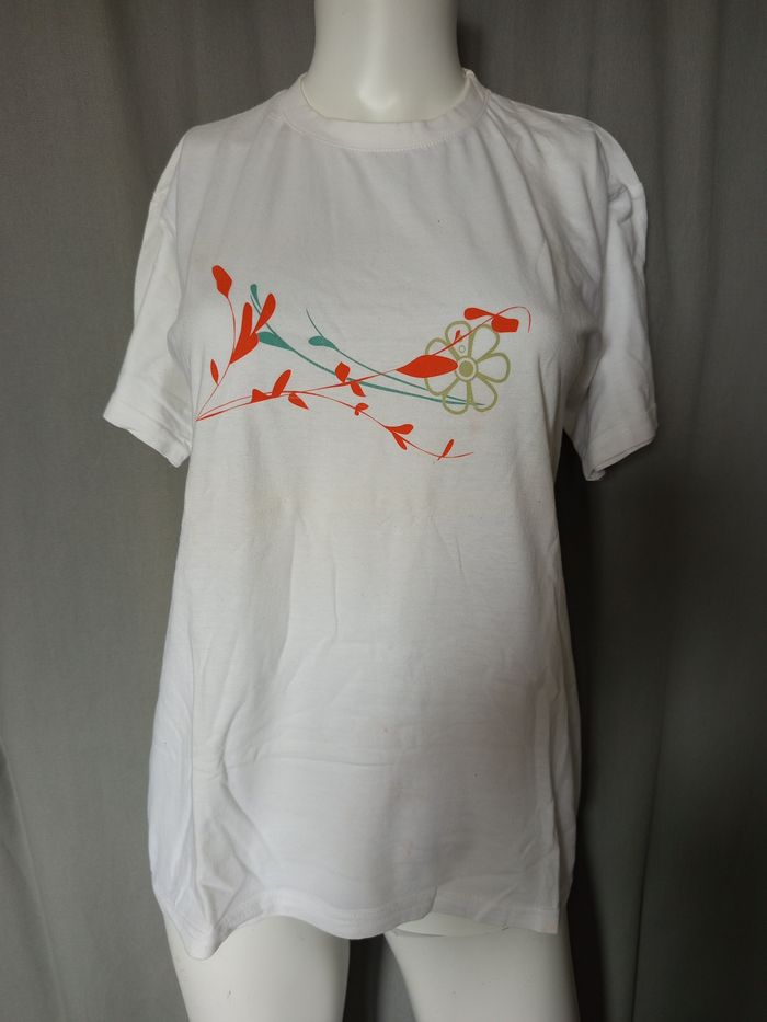 Tee shirt 12/14 ans