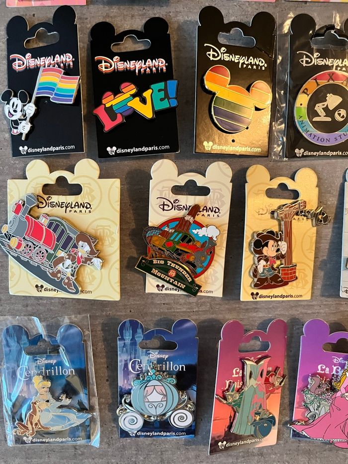 Achat en lot ou à l’unité pins divers Disney - photo numéro 7