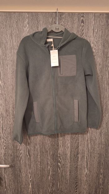 Veste polaire à capuche vert