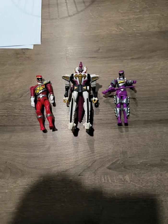 Lot de 3 power rangers