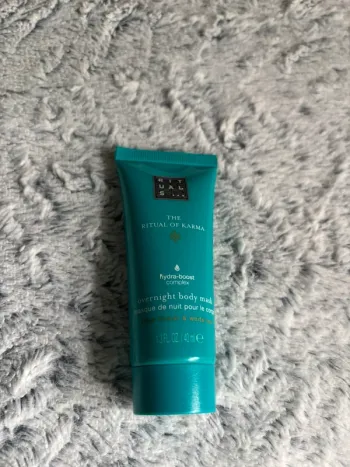 masque de nuit pour le corps Rituals the ritual of karma