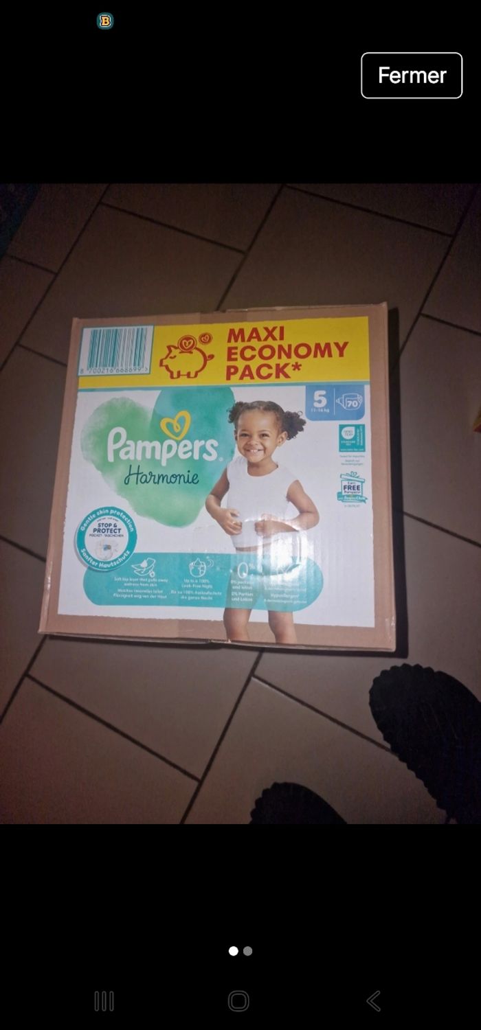 Couches pampers
