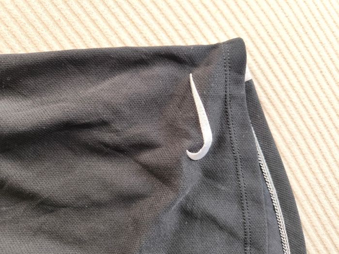 Short noir Nike taille L - photo numéro 2