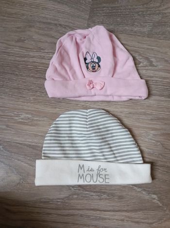 Lot 2 bonnets bébé Minnie