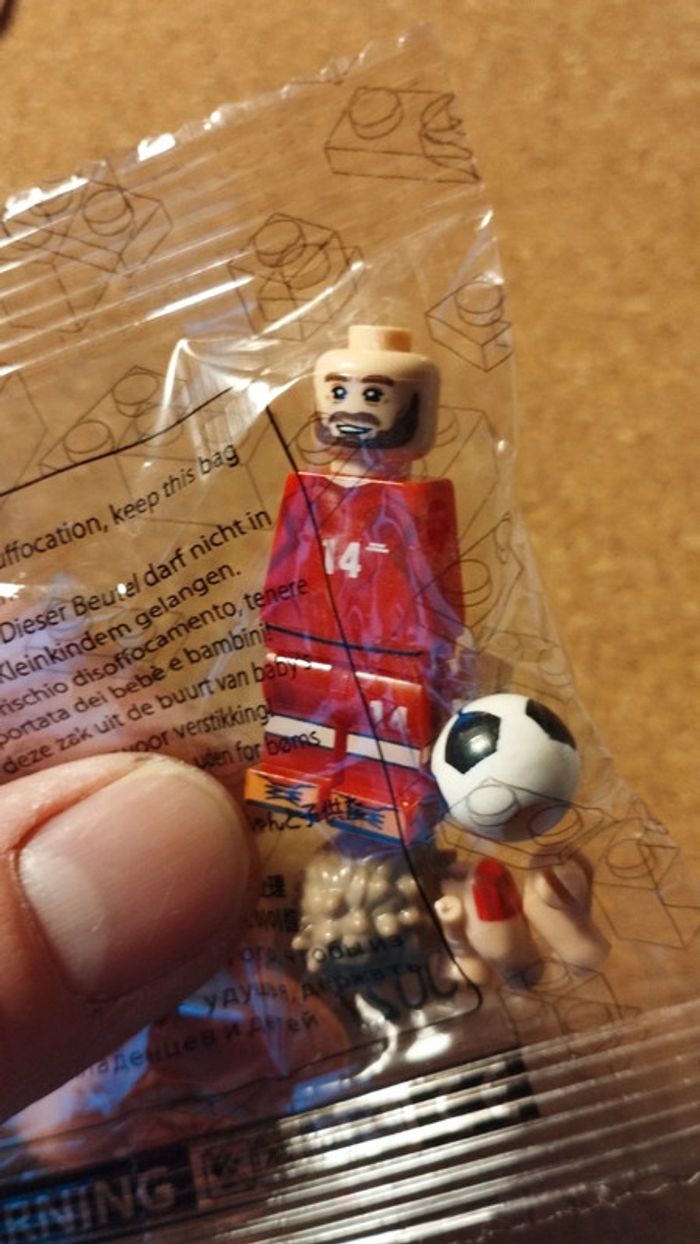 Personnage Lego football neuf Christian Eriksen Danemark