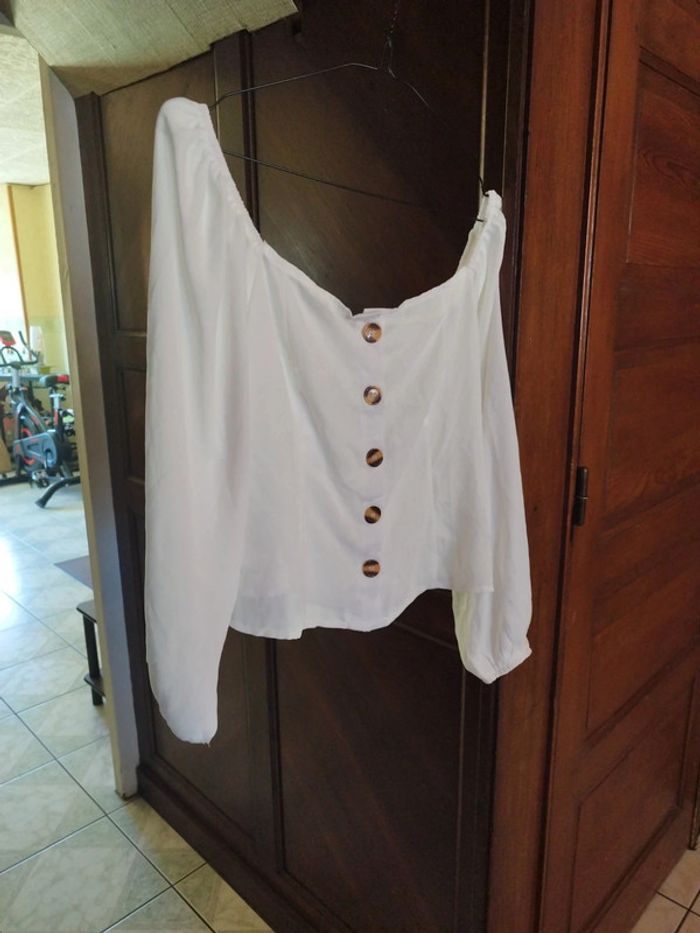 Top blanc manches ballon boutons vintage M/38 - photo numéro 2