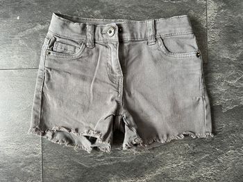 Short en jeans gris