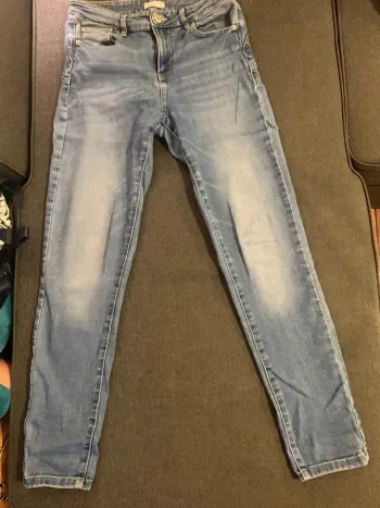 Jeans slim cache cache