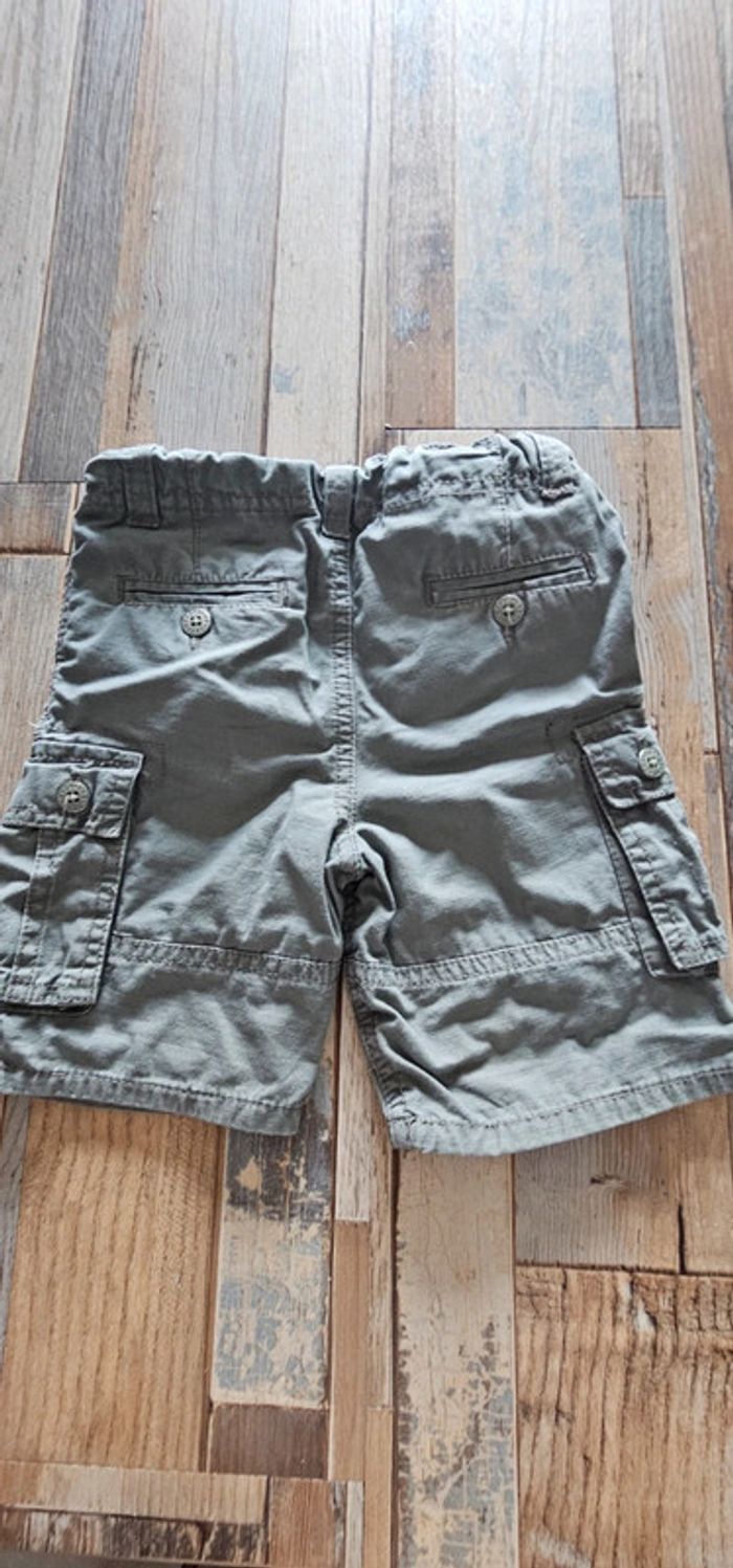 Lot de 2 shorts garçon taille 18 mois - photo numéro 5