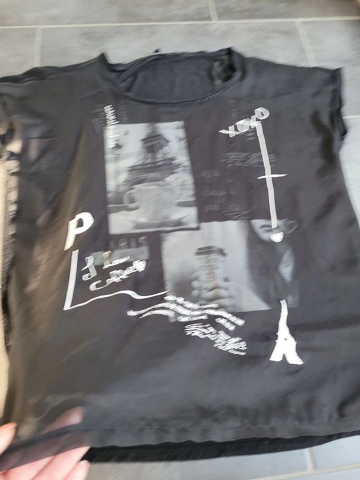 Blouse/ t shirt - photo numéro 2