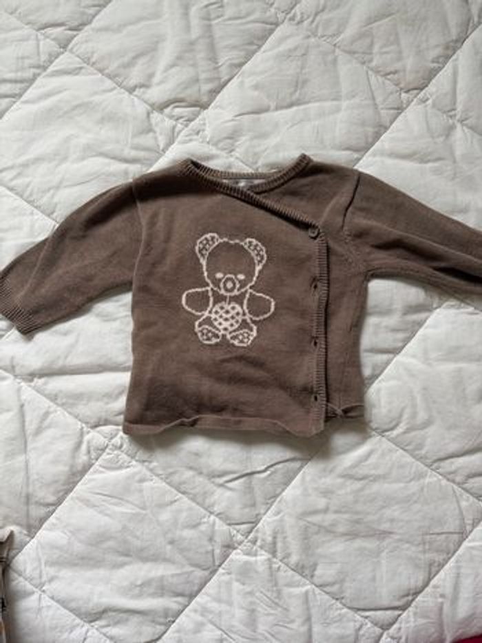 Lot de vêtements bébé un mois - photo numéro 3
