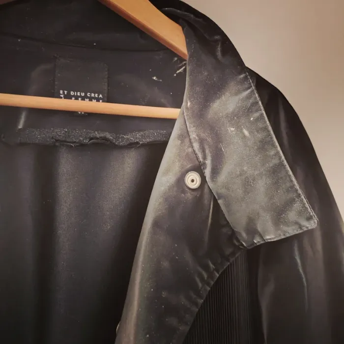 Long manteau imperméable ET dieu créa la femme T44 - photo numéro 7