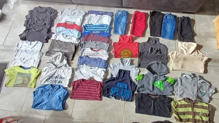 Gros lot vêtements garçon 10 ans - photo numéro 1