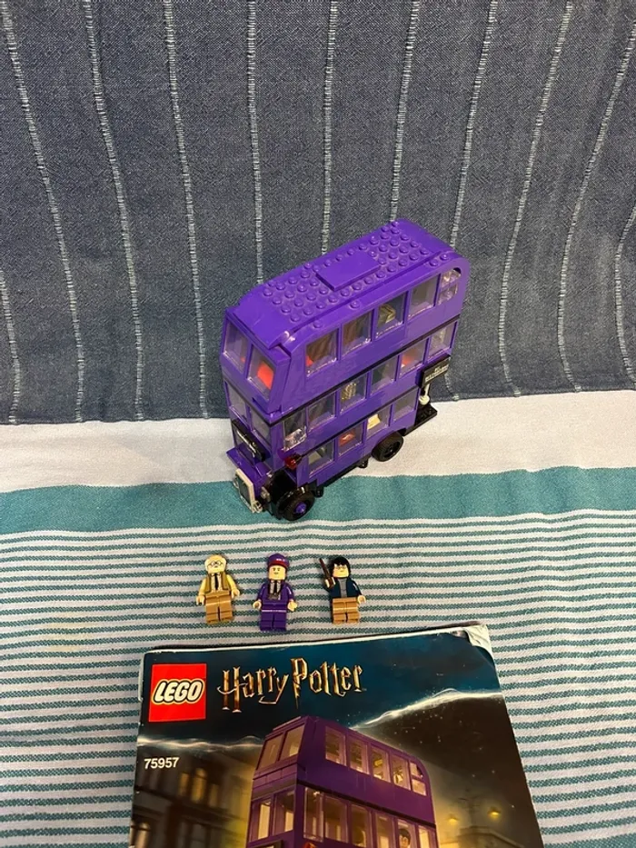 Lego Harry Potter MagicoBus 75957 - photo numéro 2