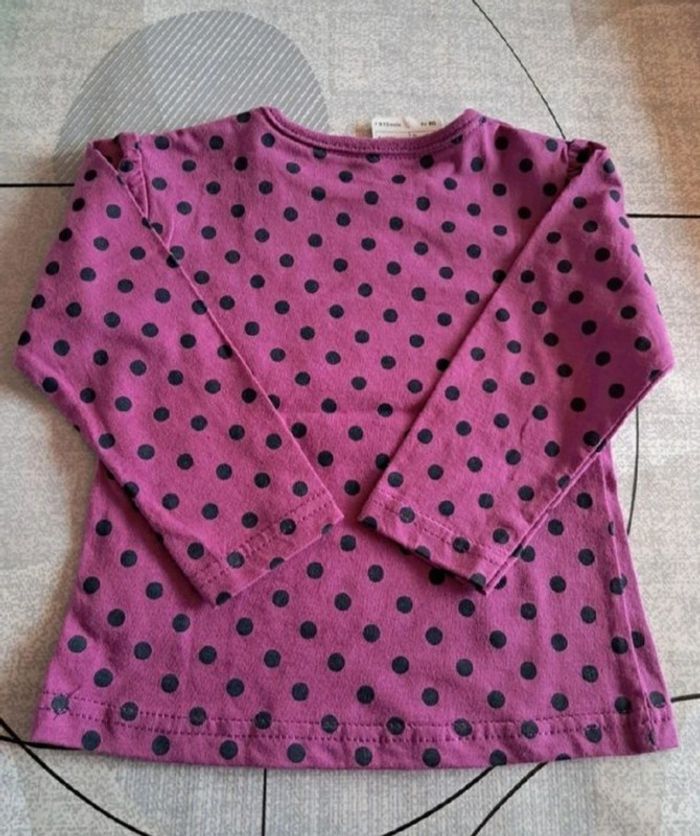 Lot vêtements Tee-shirts et pyjama NEUFS pour fille 1 an (80) - photo numéro 10