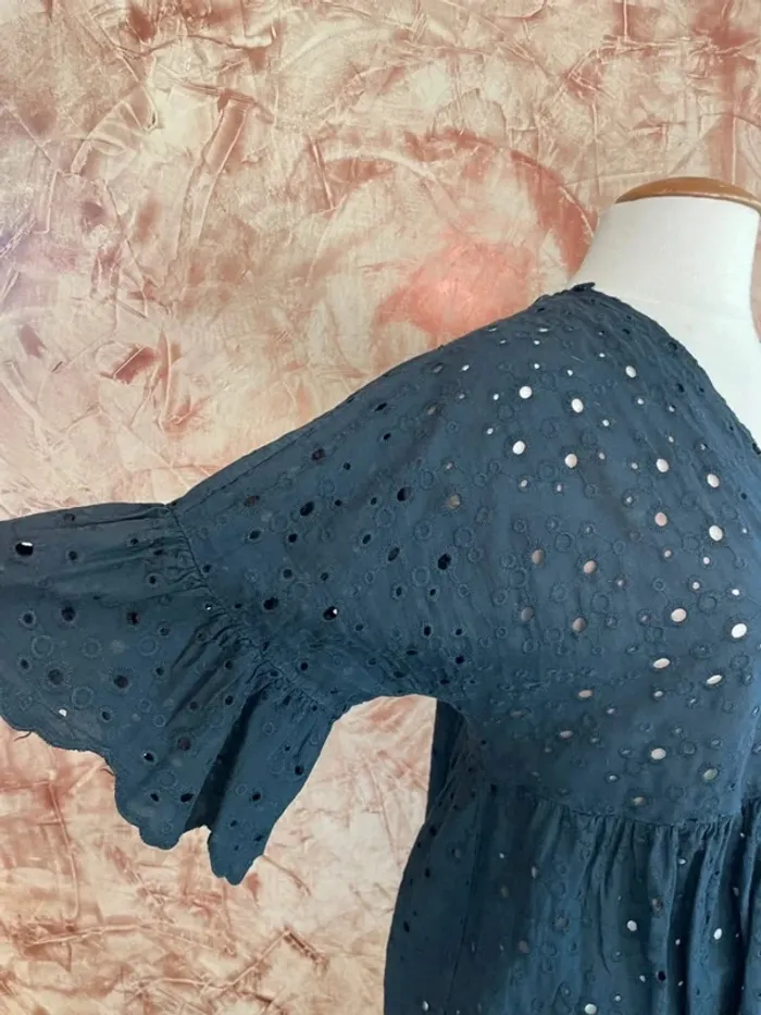 Superbe blouse noire ajourée Gaudi - photo numéro 5