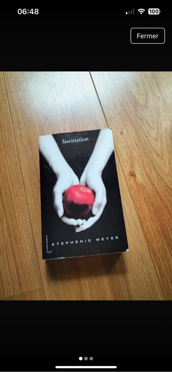 Livre de Stéphanie mayer (twilight)