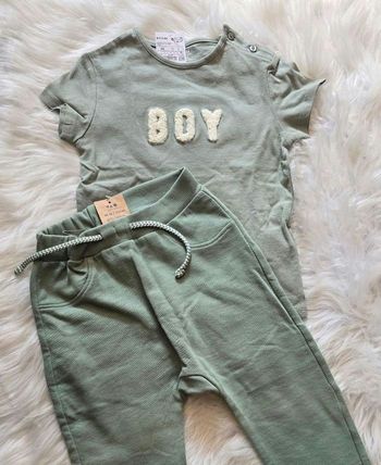 NEUFS (non portés) 🏷🏷💙🤩😍Ensemble teeshirt mc et pantalon 36mois garçon)