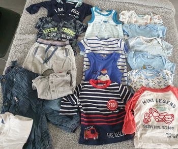Lot de 28 articles
