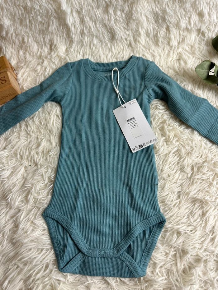 Ensemble body et legging Guppy taille 4-6 mois - photo numéro 4