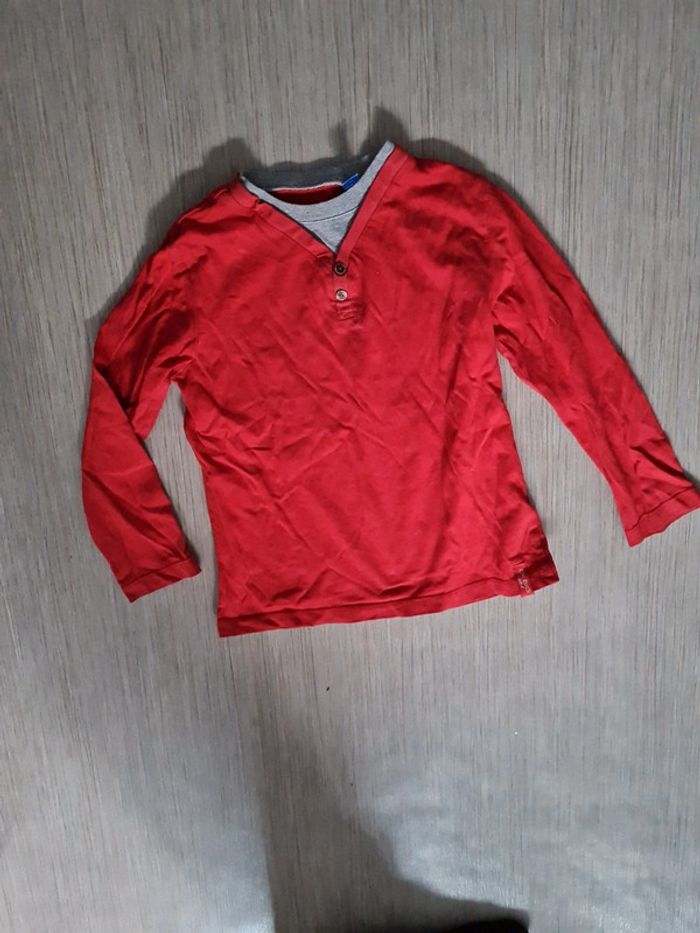 Tee shirt manche longue okaidi 5 ans - photo numéro 2