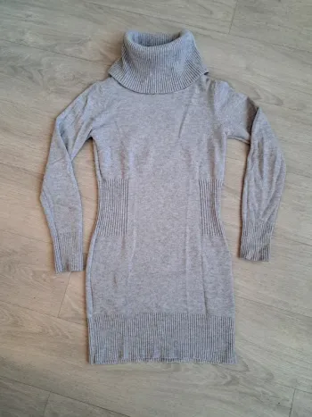 Robe pull coll roulé
