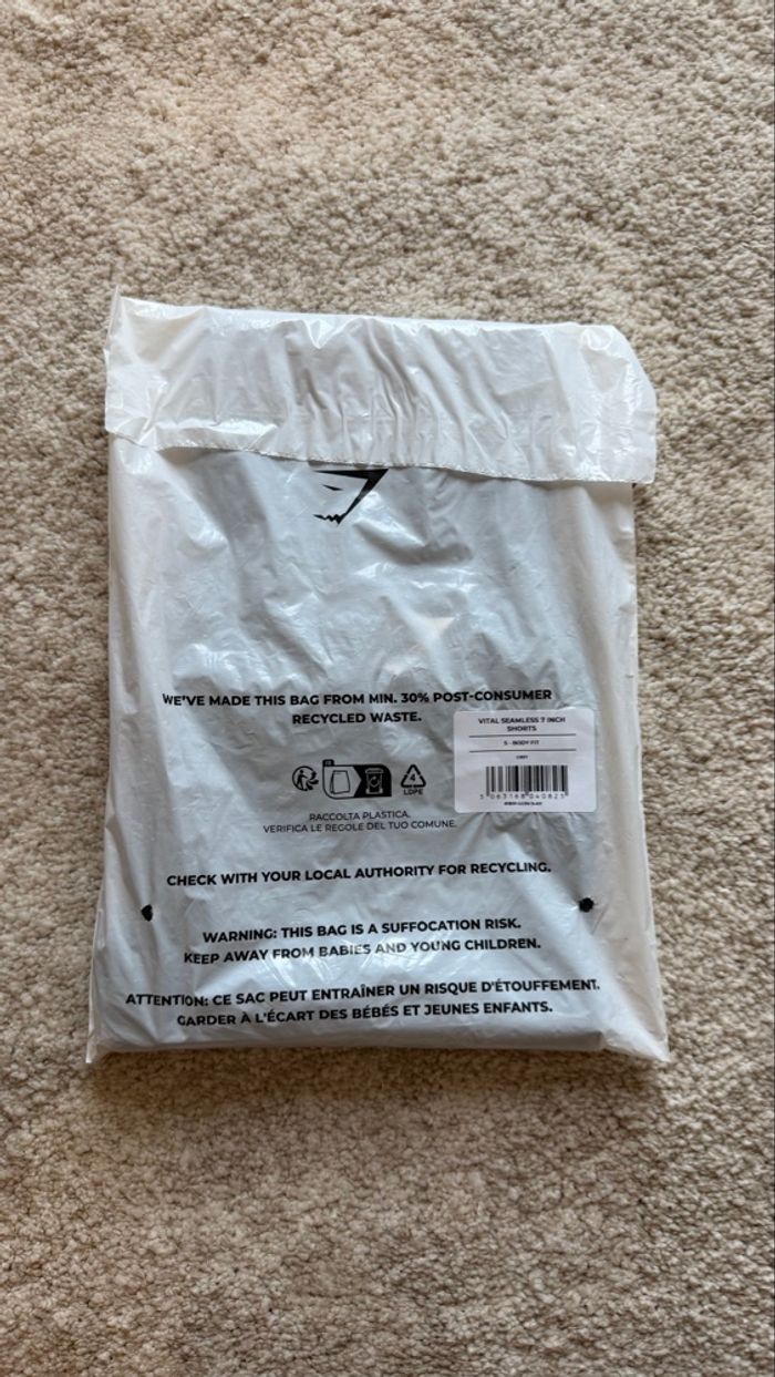 Gymshark Vital Seamless 7 Inch Shorts Gris Femme – Taille S Body Fit – Short Sport Fitness Musculation - photo numéro 7