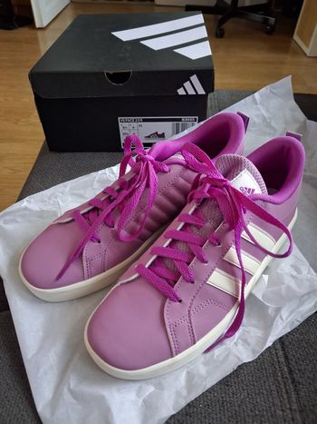 Basket adidas vs space 2.0 neuve pointure 39 1/2
