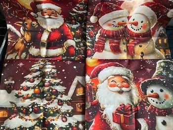 Lot de 4 taies d’oreiller (40x40cm) Noël