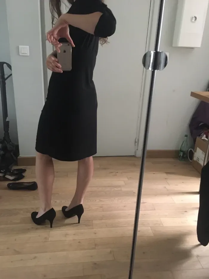 Robe noir Sinéquanone - photo numéro 3