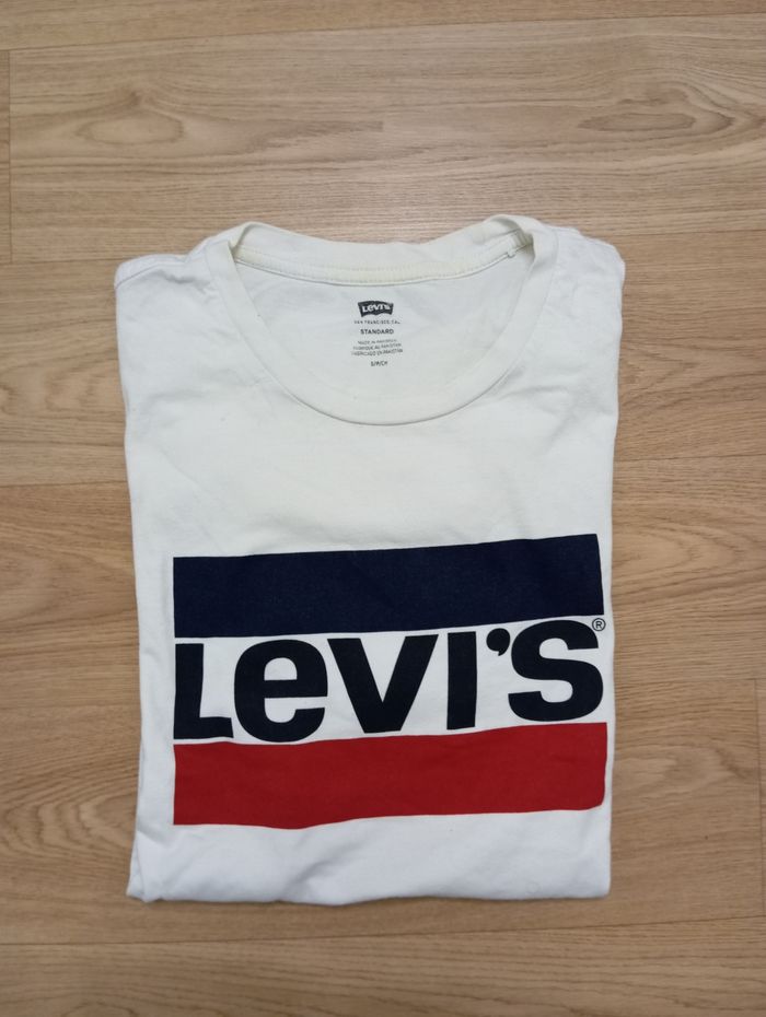 T-shirt Levi's