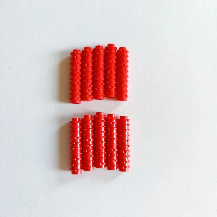 100 fleurs rouges LEGO🌹 - Excellent état🌟 - Envoi rapide🚚💨