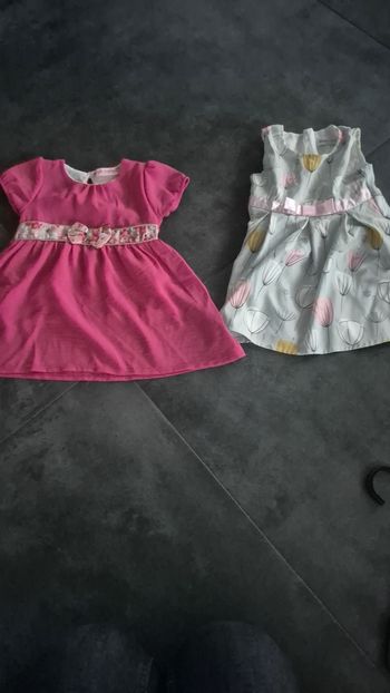 Le lots de 12 vetements 12 mois fille