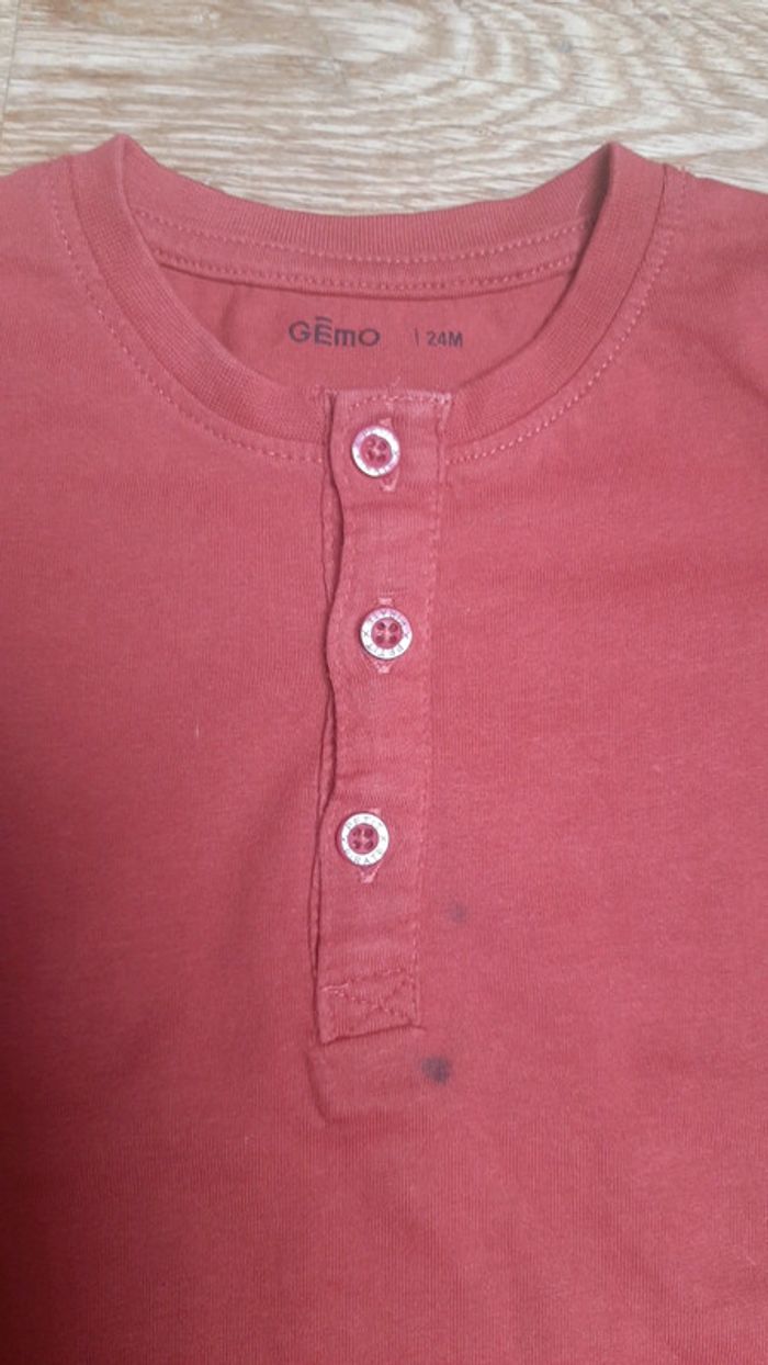 Haut rouge 24mois - photo numéro 3