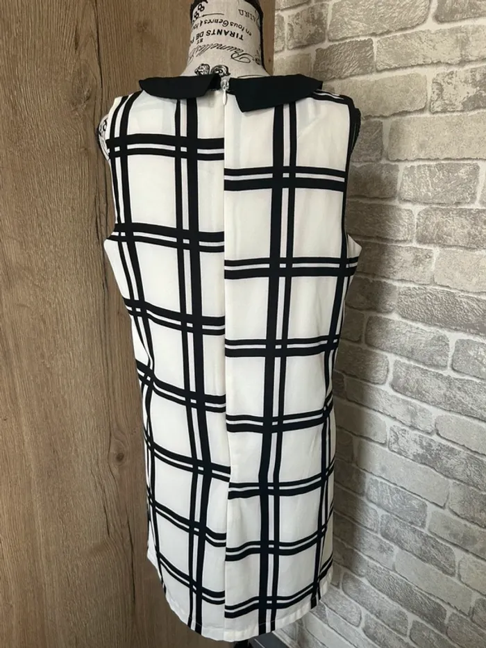 Robe à carreaux taille 2 - photo numéro 3