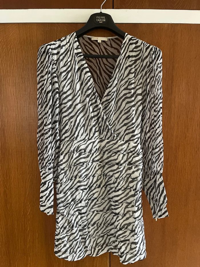 Robe Maje