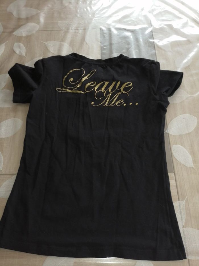 Tee shirt noire - photo numéro 2