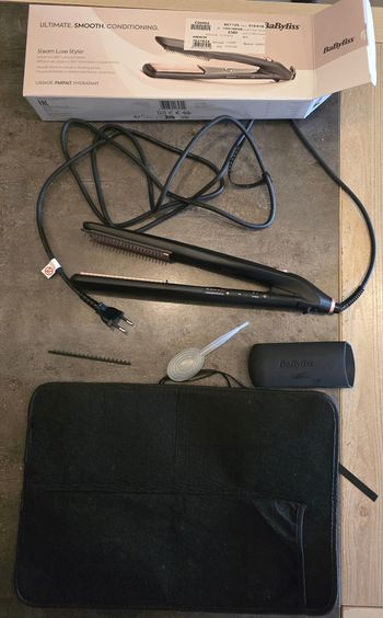 Lisseur babyliss vapeur neuf