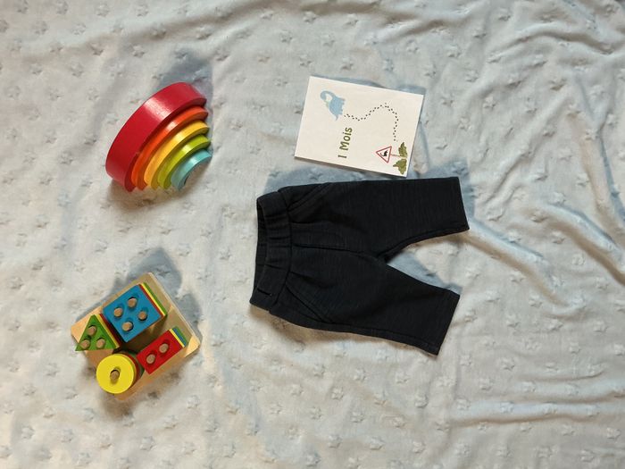 pantalon bleu marine taille élastique kiabi 1 mois