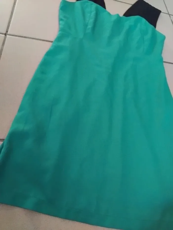 Robe femme - photo numéro 2