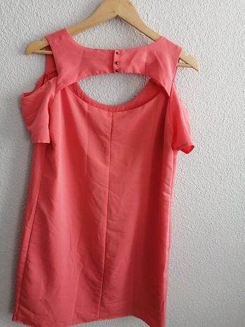 Robe avec col argenté 