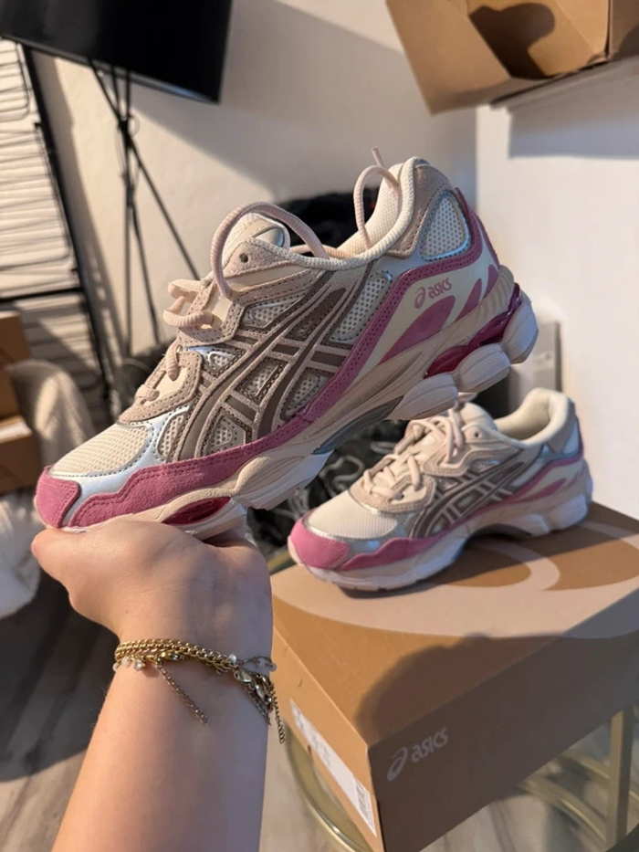 Asics Gel NYC Rose - photo numéro 2