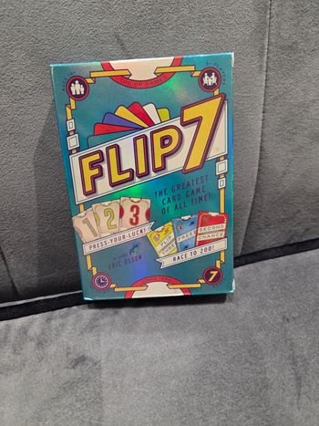 Flip 7 jeu neuf